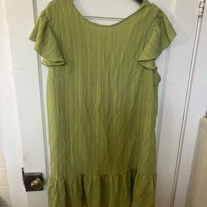 Green Ruffled Shift Midi Dress Size XL EUC Flutter Sleeve